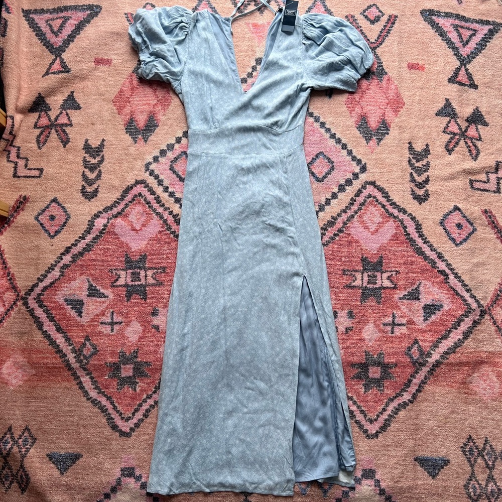 Abercrombie and Fitch Baby Blue Dress with Puff Sleeves ⭐️ Size Small